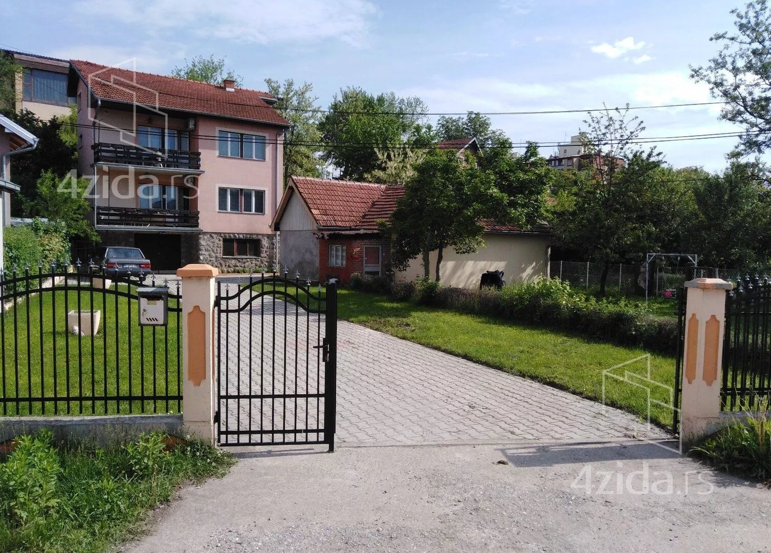 3-etažna kuća | 4zida