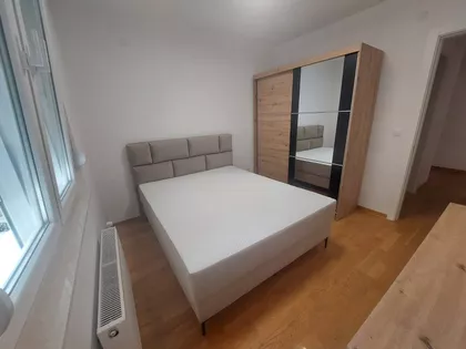 Vardarska | 4zida.rs