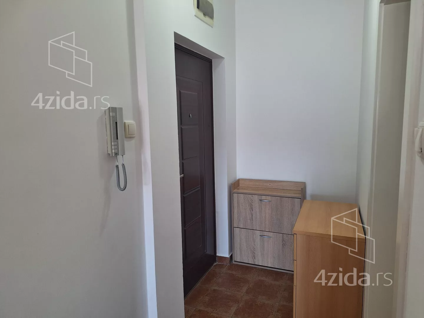 Garsonjera | 4zida