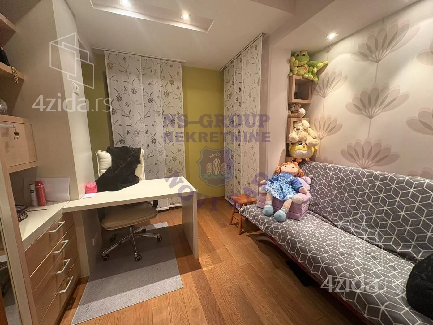 Četvorosoban stan | 4zida