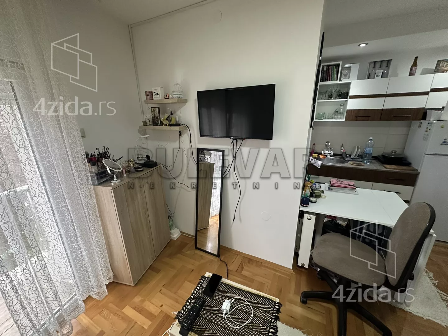 Garsonjera | 4zida