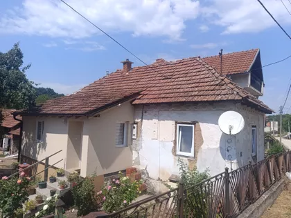 Poružnica | 4zida.rs