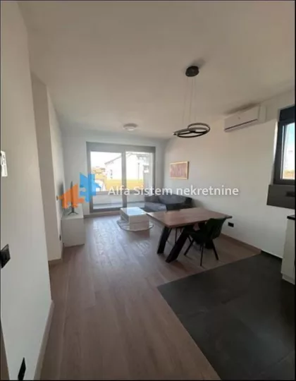 Lekino Brdo | 4zida.rs