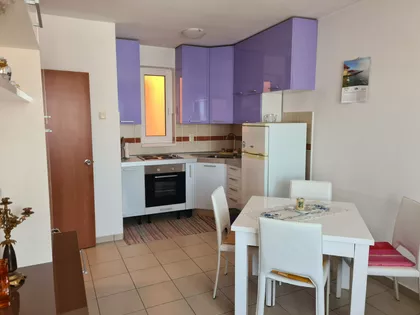 Cara Lazara 27 | 4zida.rs