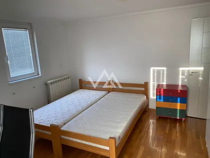 Zahumska | 4zida.rs