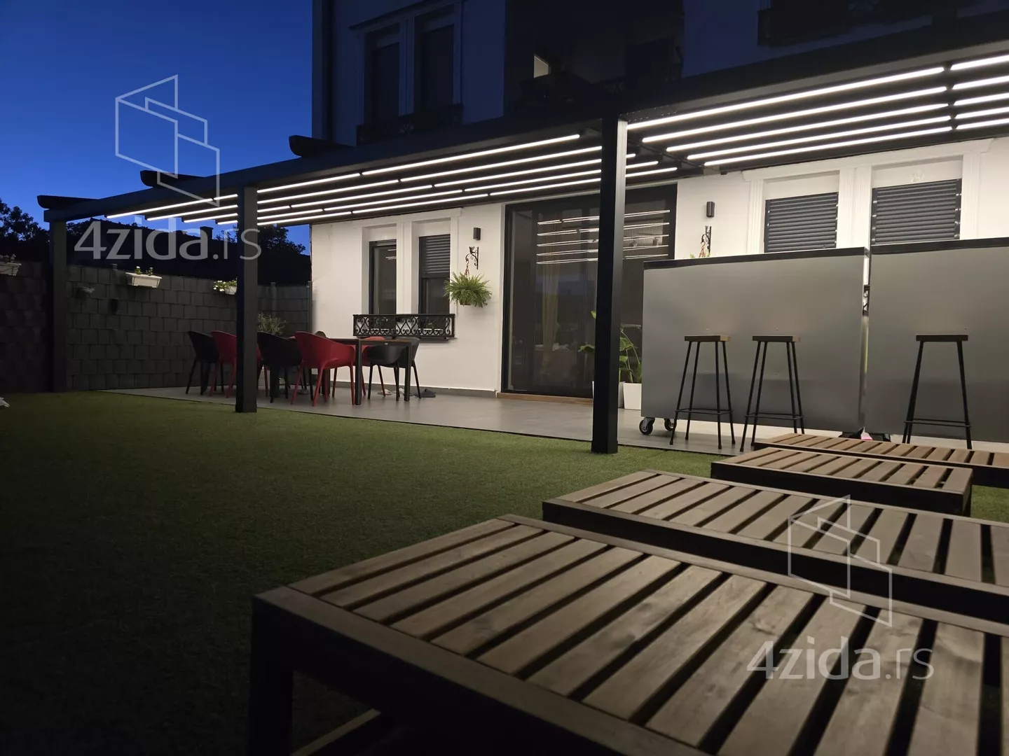 Troiposoban stan | 4zida