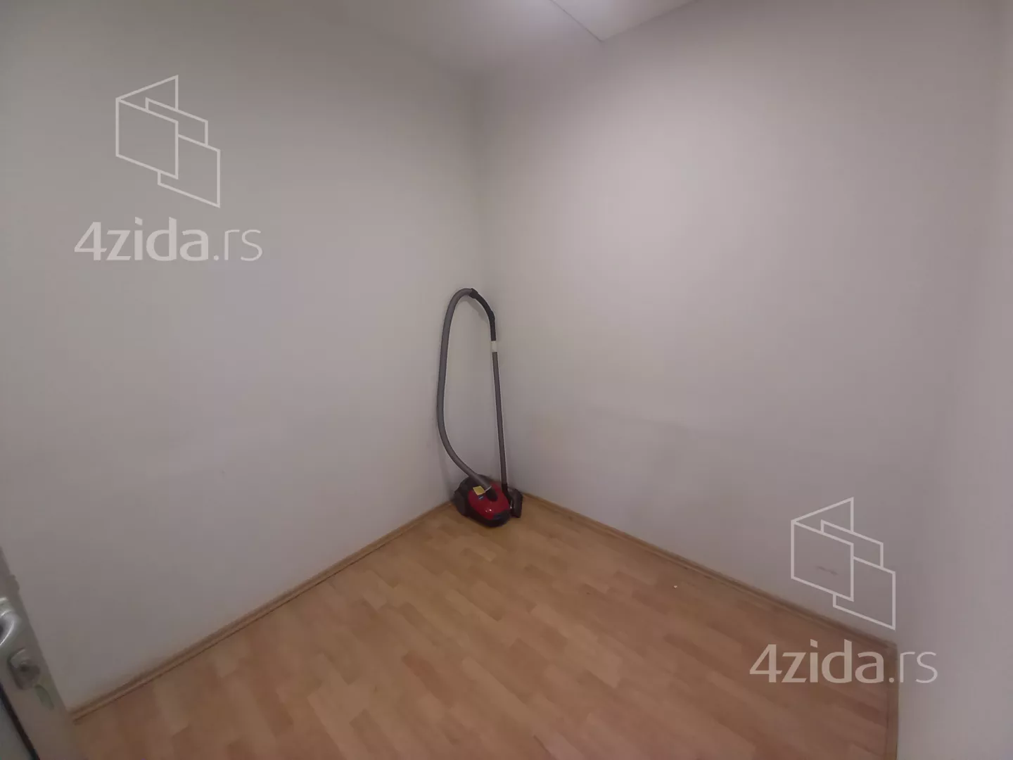 Kancelarija | 4zida