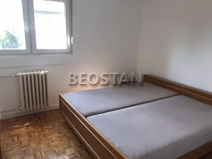 Dzona Kenedija | 4zida.rs