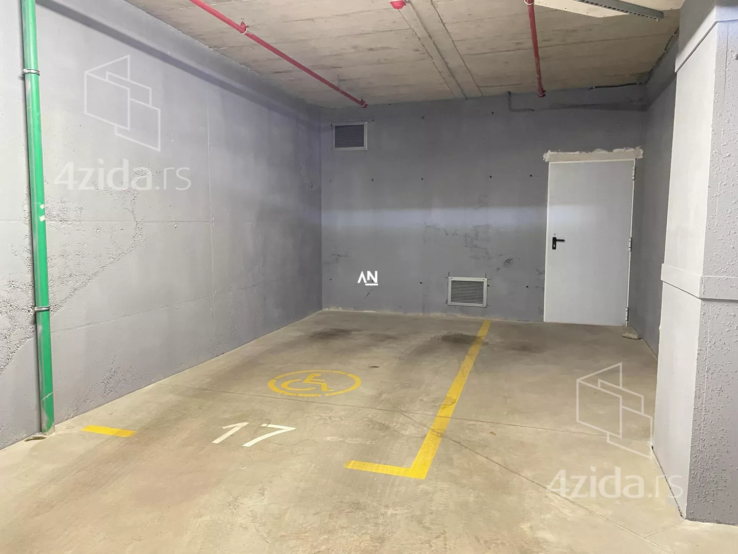 Garaža | 4zida