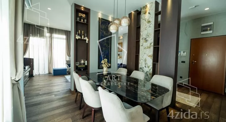 Petosoban stan | 4zida