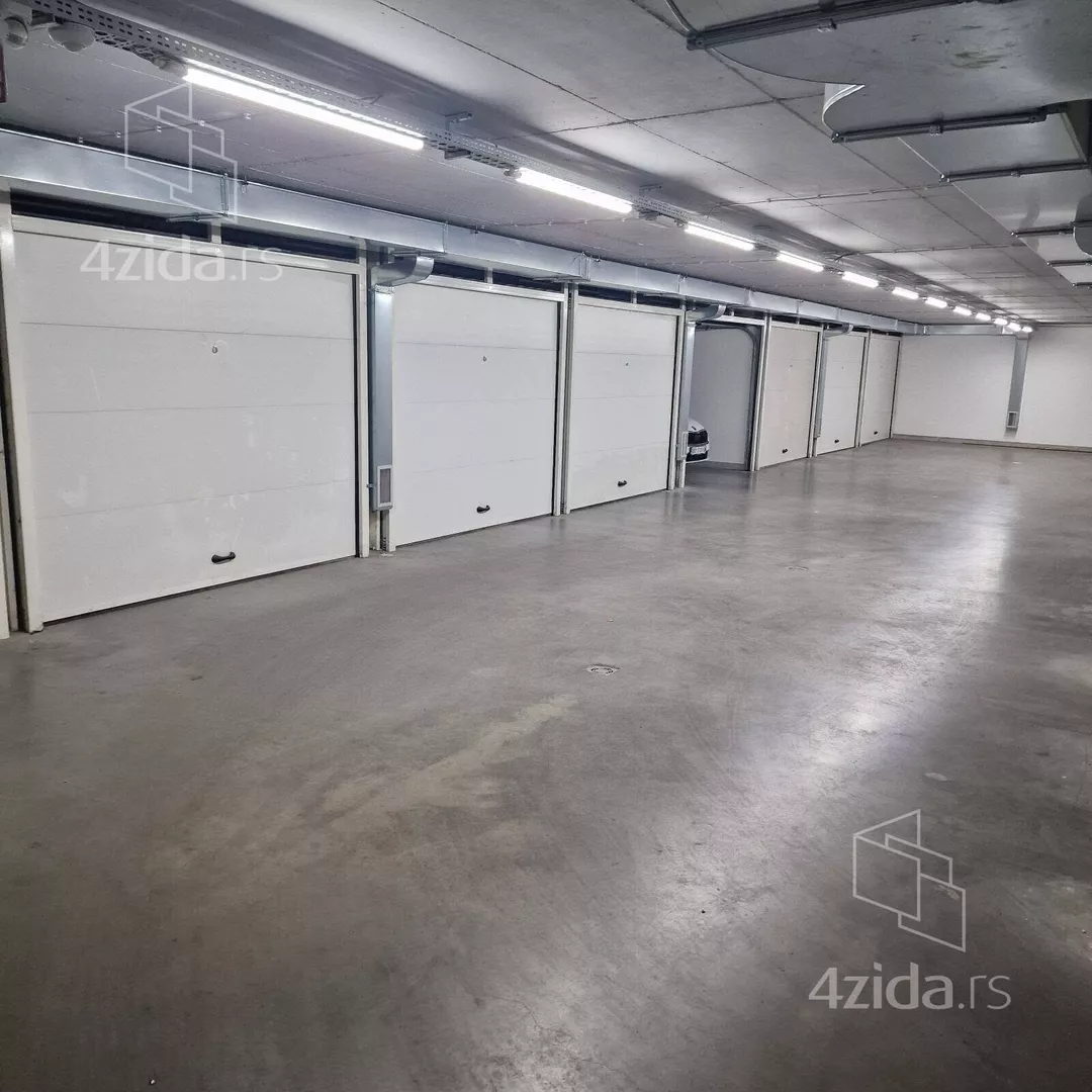 Garaža | 4zida