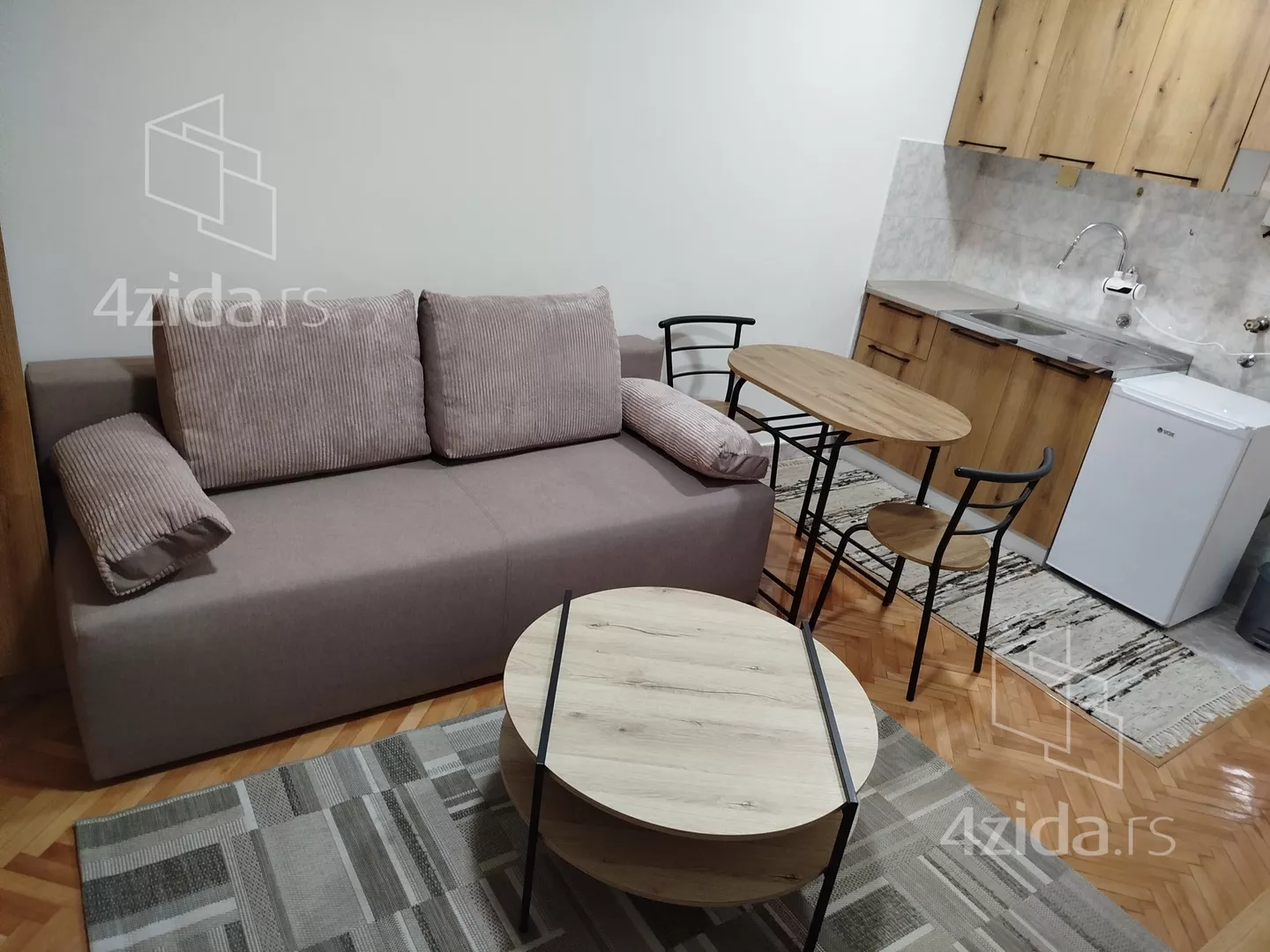 Garsonjera | 4zida