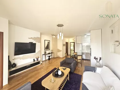 Crveni Krst Vračar | 4zida.rs