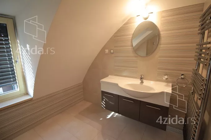 4-etažna kuća | 4zida