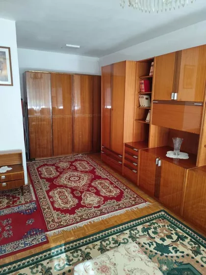 Sremska Kamenica | 4zida.rs
