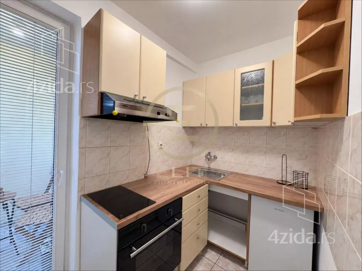 Garsonjera | 4zida