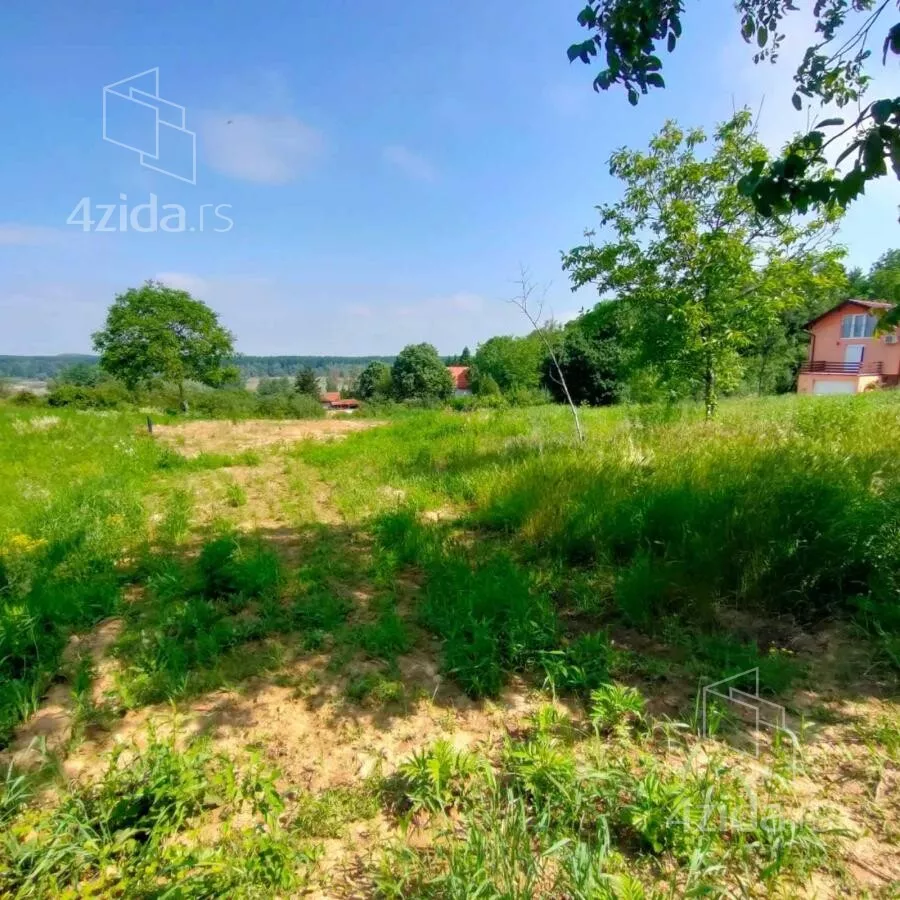 Plac | 4zida