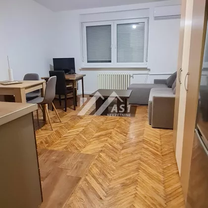 Šumadijska | 4zida.rs