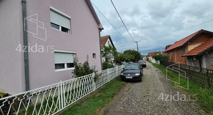 2-etažna kuća | 4zida