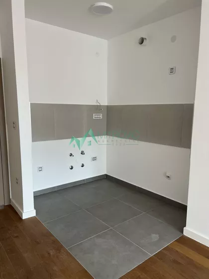 Nova Detelinara | 4zida.rs
