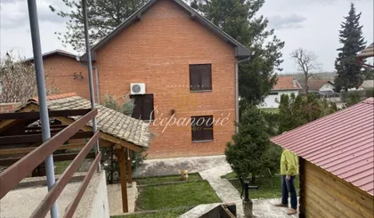 Čerević | 4zida.rs