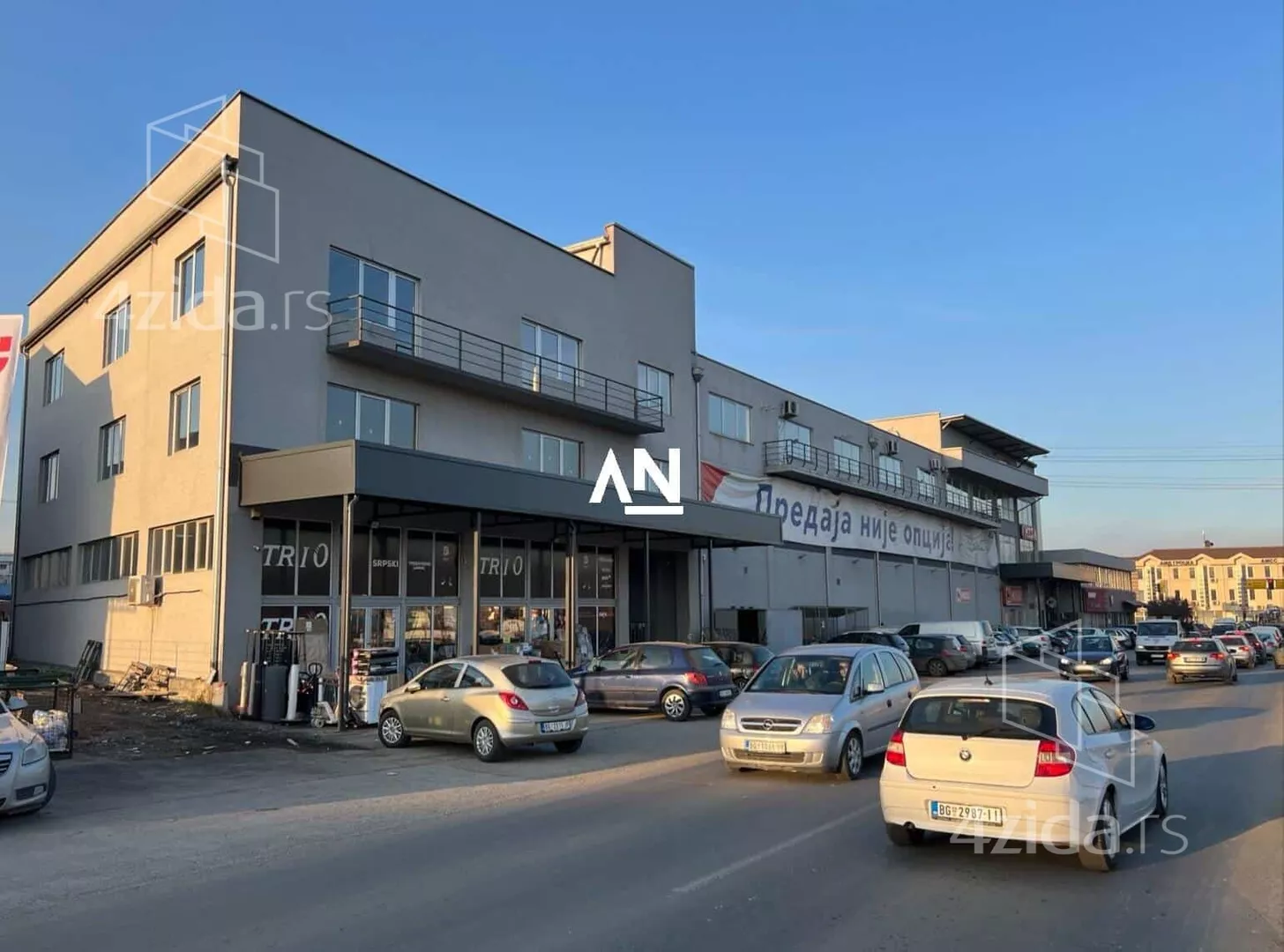 Poslovni prostor | 4zida