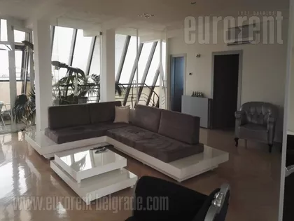 KNEZ MIHAILOVA | 4zida.rs