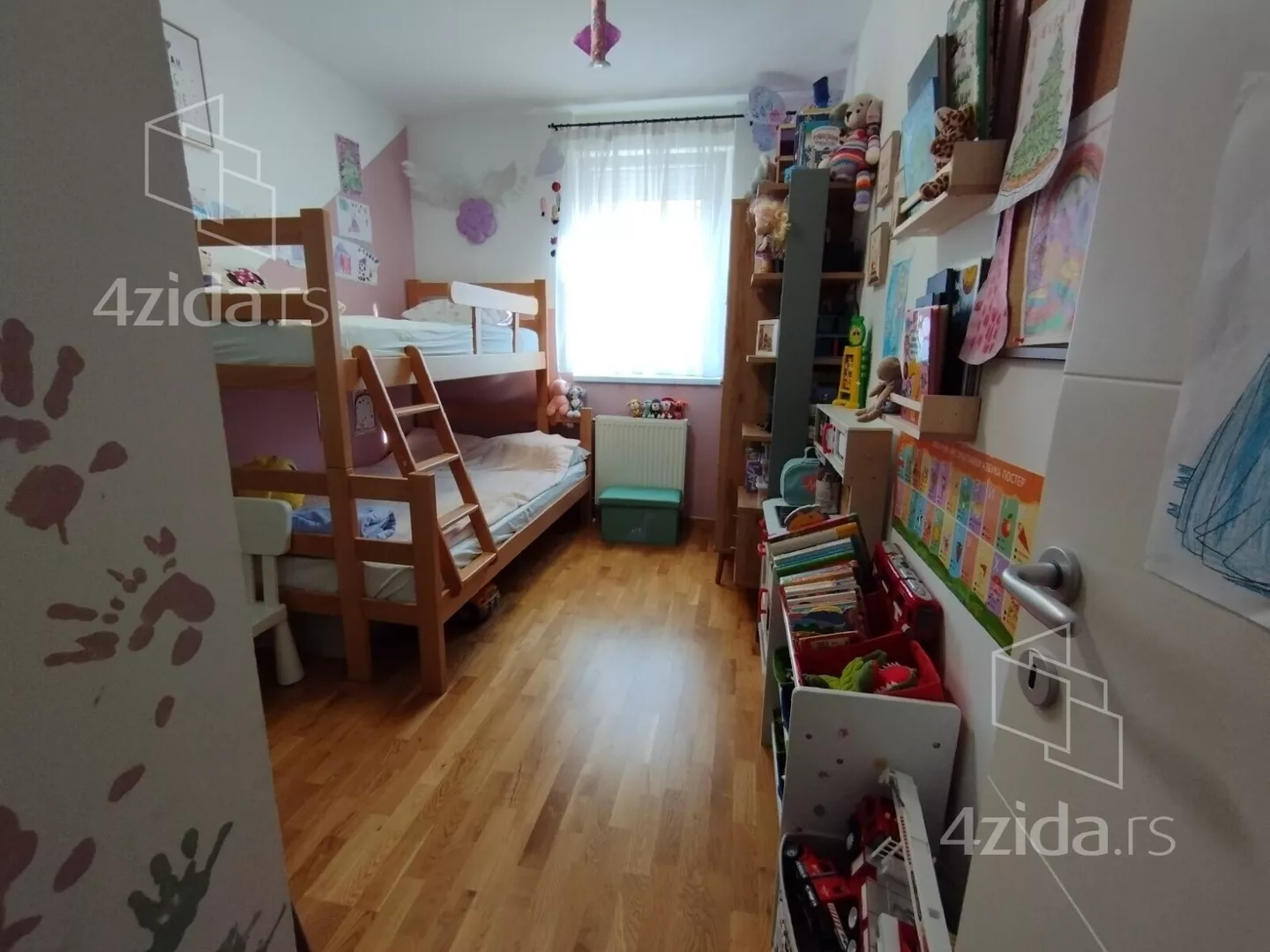 Dvoiposoban stan | 4zida