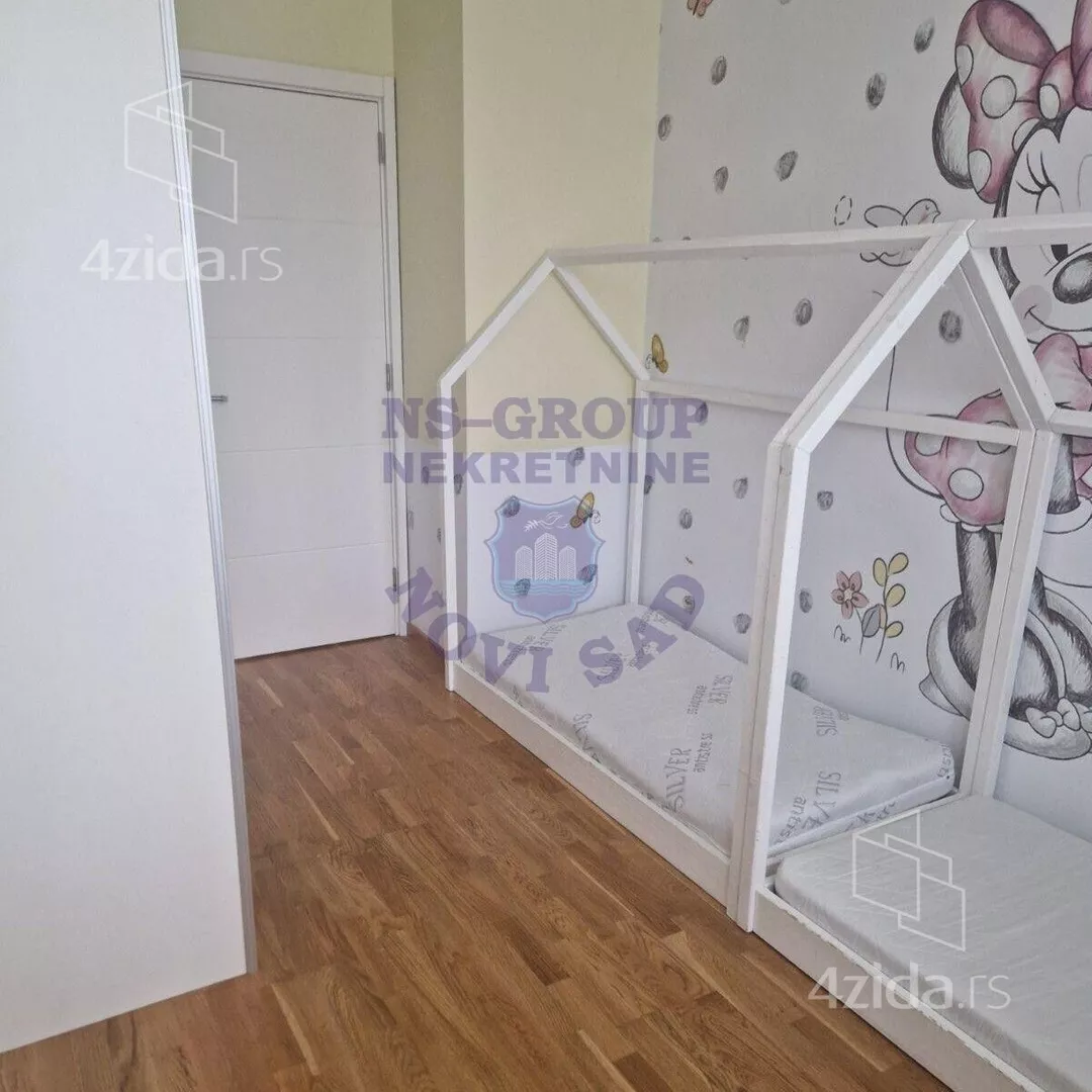 Četvorosoban stan | 4zida