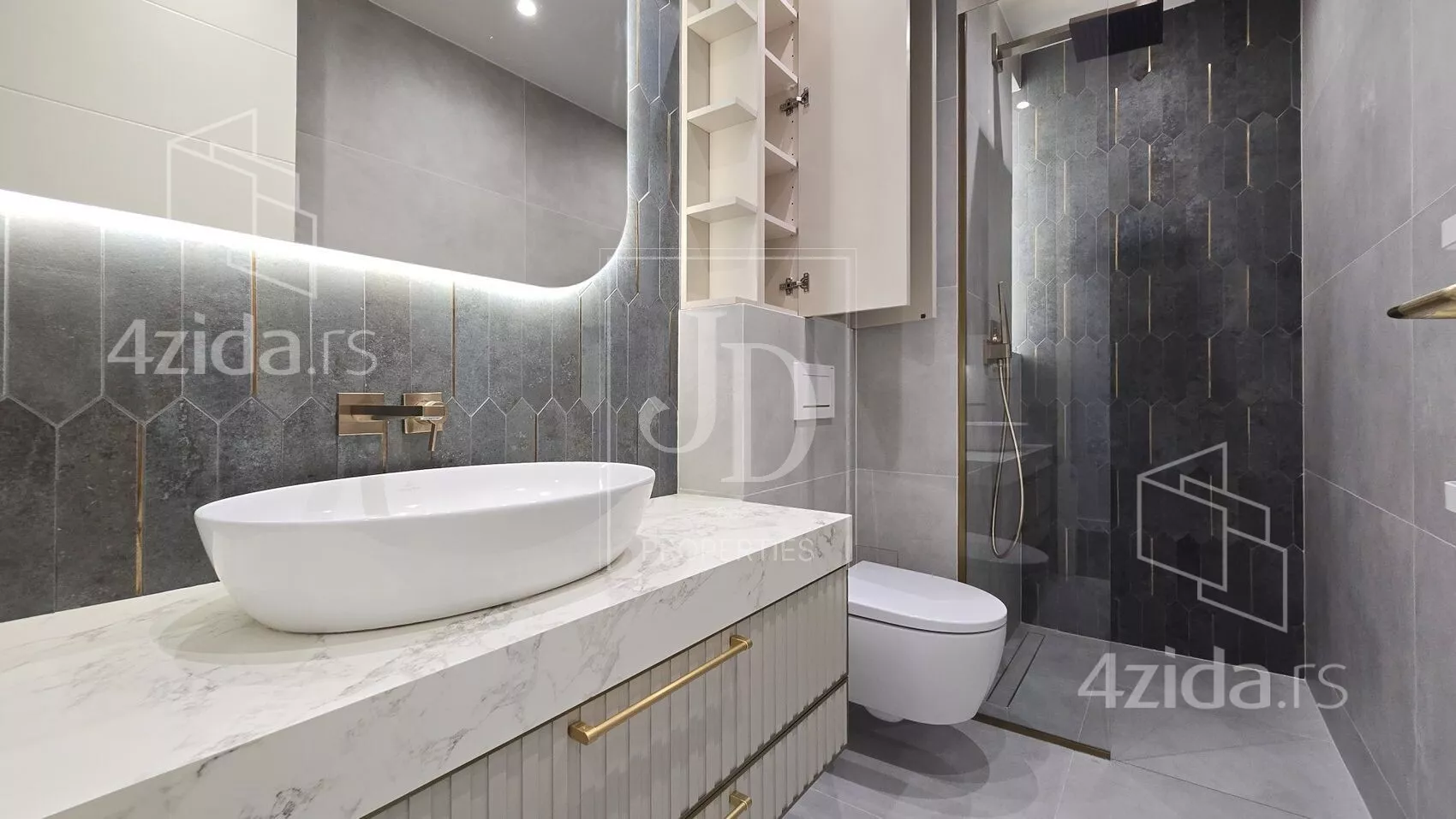 Četvorosoban stan | 4zida