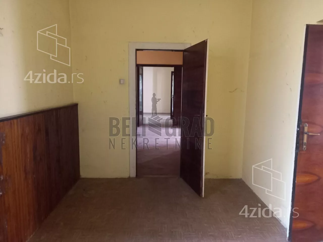 Petosoban stan | 4zida