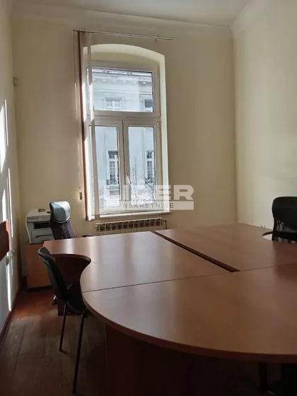 Knez Mihailova | 4zida.rs