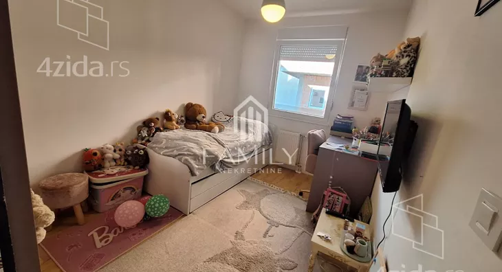 Troiposoban stan | 4zida