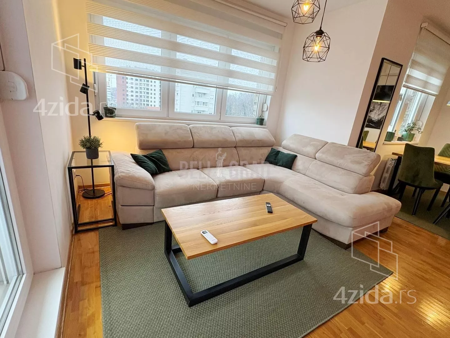 Dvoiposoban stan | 4zida