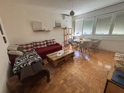 Trkalište | 4zida.rs