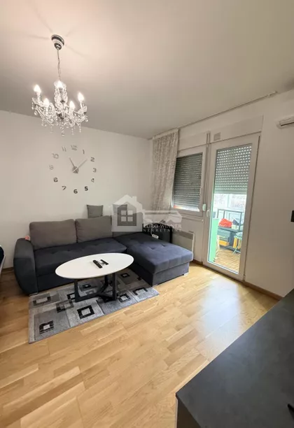 Piva Karamatijevića | 4zida.rs