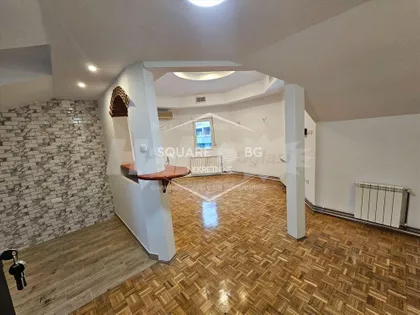 Karađorđev Trg | 4zida.rs