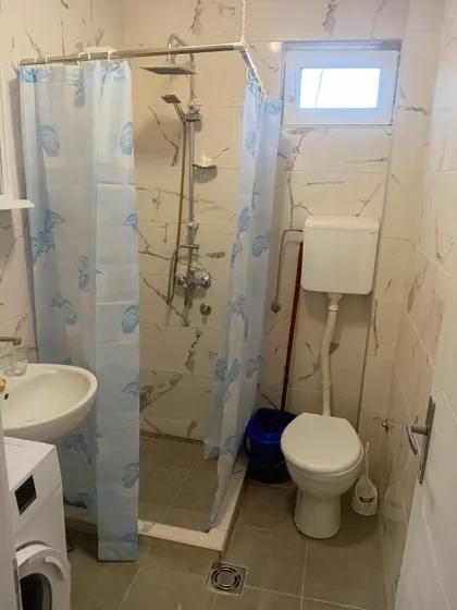 Ivana Mičurina | 4zida.rs