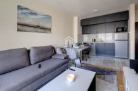 Novi Sad - Centar, Stari Grad, Gradske lokacije, Novi Sad | 4zida.rs | 4zida.rs