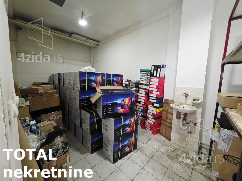 Lokal | 4zida