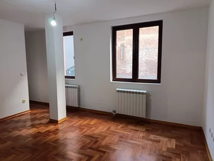 Južni Bulevar | 4zida.rs