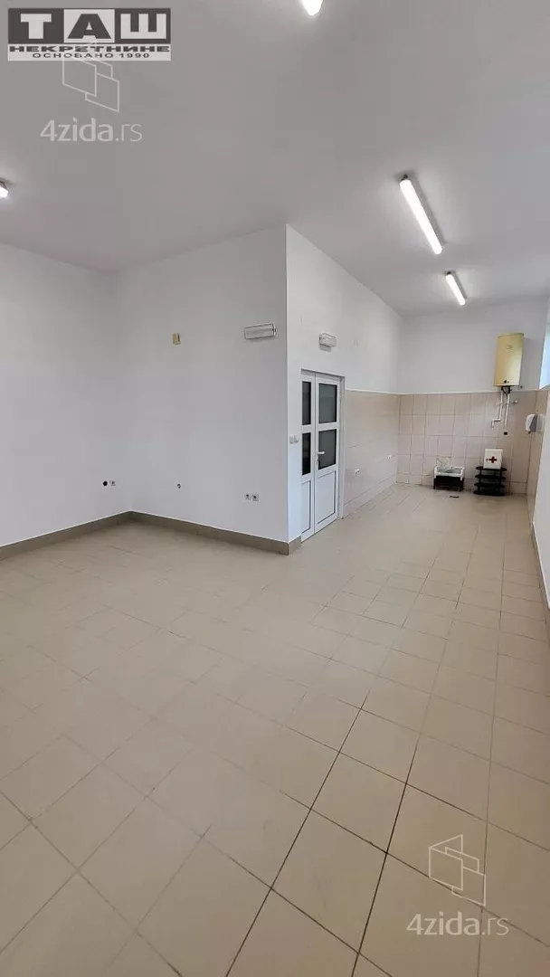 Poslovni prostor | 4zida