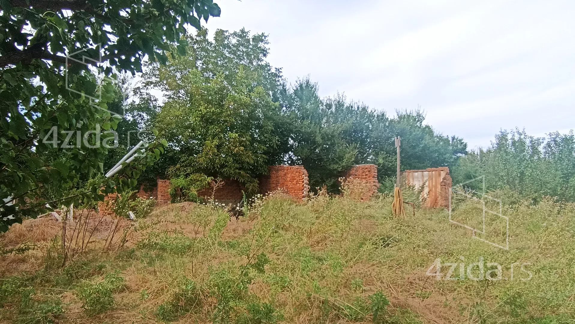 Građevinsko zemljište | 4zida