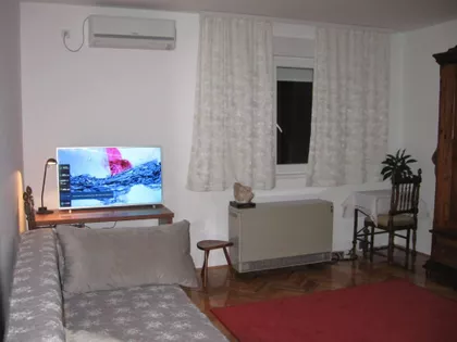 Dr. Nike Miljanića 10 | 4zida.rs