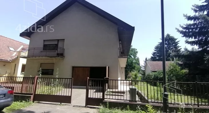 Kuća | 4zida
