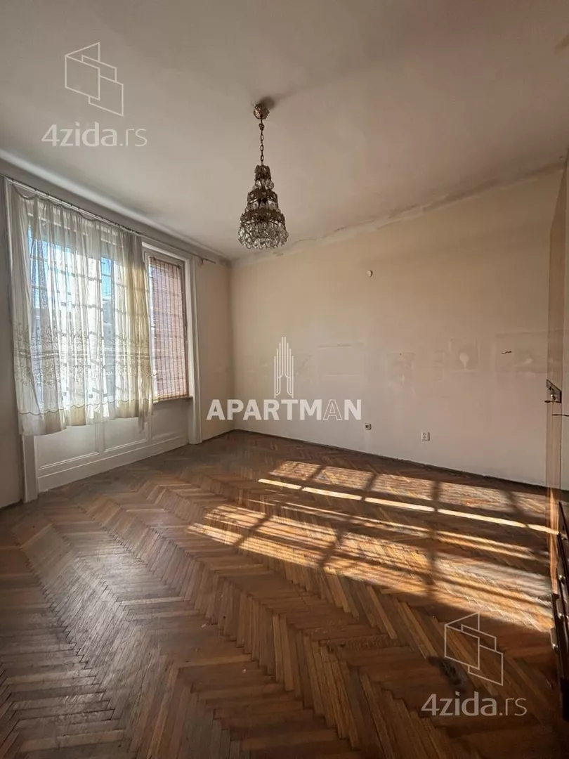 Četvoroiposoban stan | 4zida