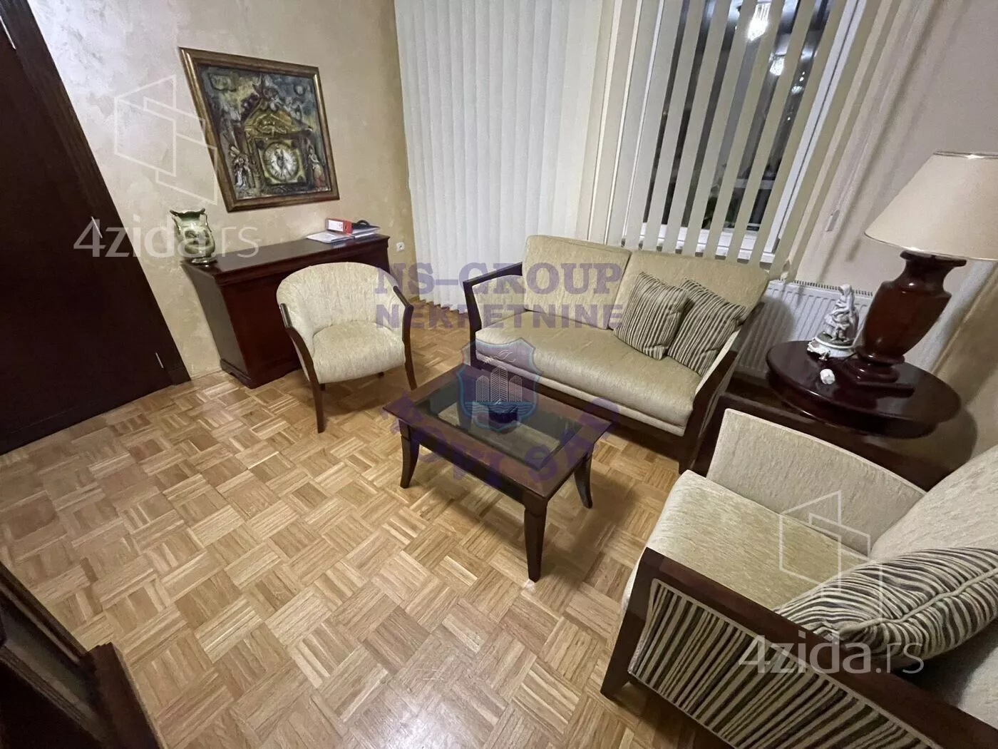 Troiposoban stan | 4zida