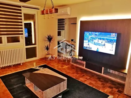 Banovo Brdo | 4zida.rs