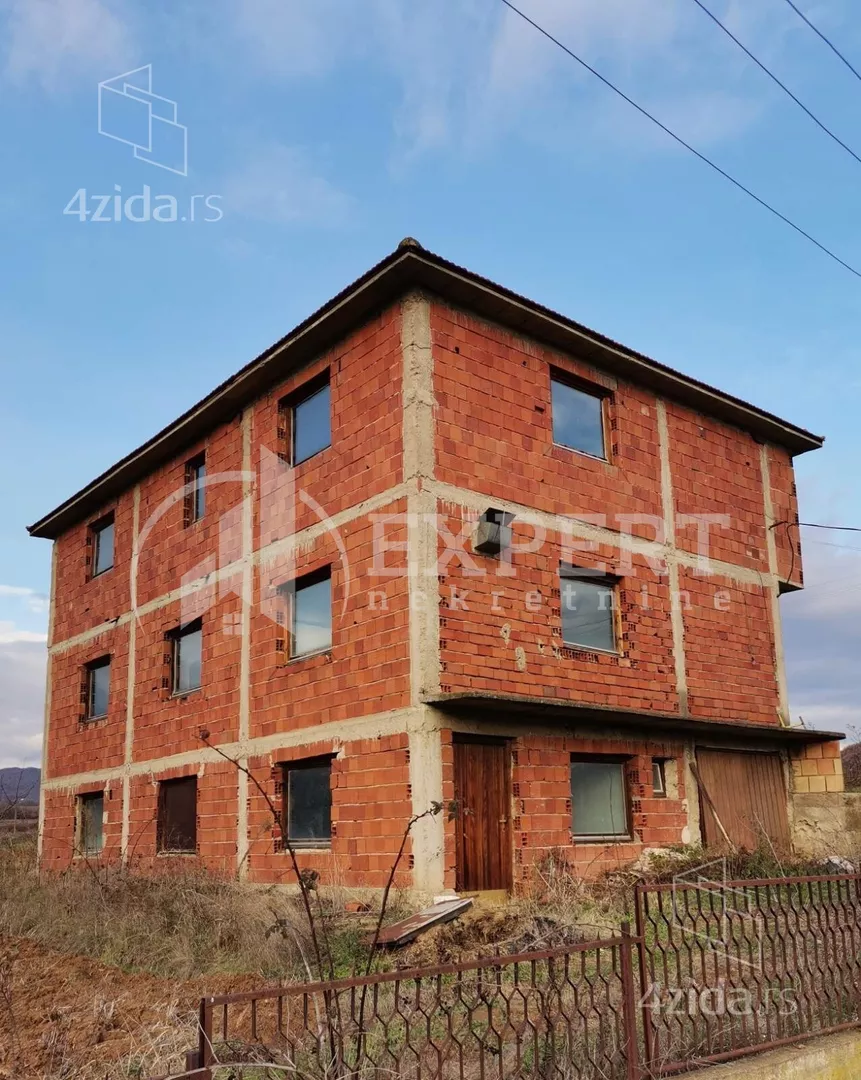 3-etažna kuća | 4zida