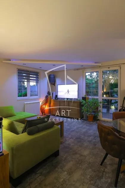 Stari Vinogradi | 4zida.rs